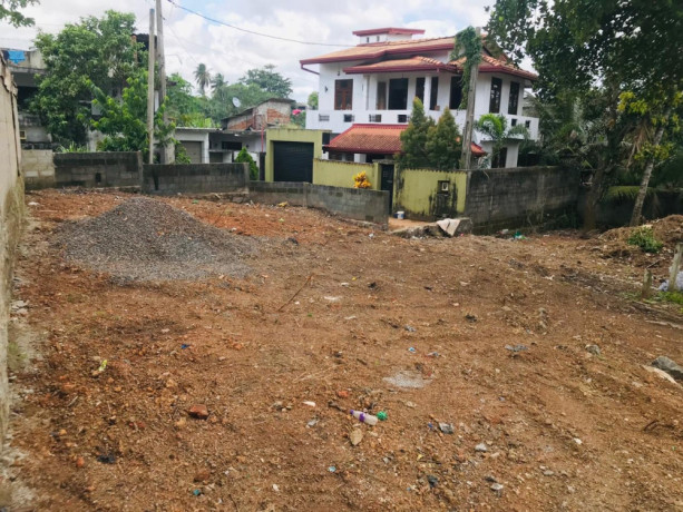 8-perch-land-for-sale-in-hunupitiya-wattala-big-0