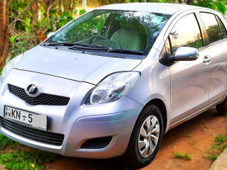 Toyota vitz 2007